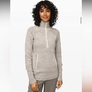 Lululemon gray knit pullover sweater size 4/6 Medium